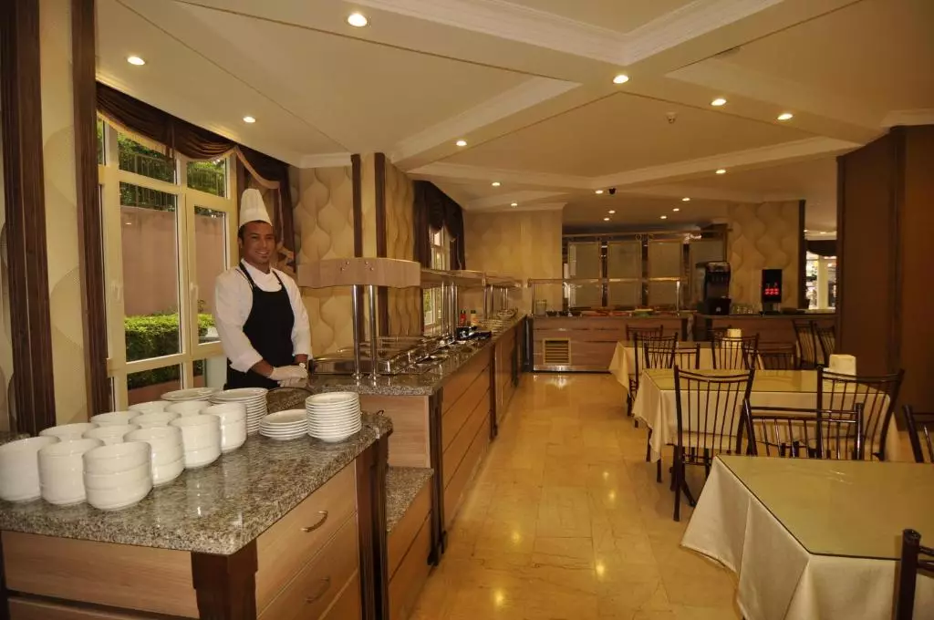 کلاب دورادو مارماریس